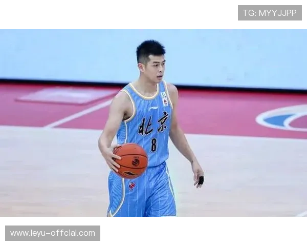 马桥公开赛现温情一幕：宁波小将爆胎后跨省狂奔赶赛